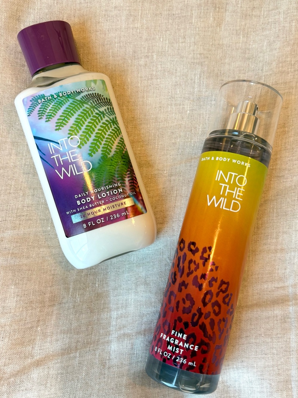 NWT Bath & Body Works Into The Wild Set -2 pc body lotion & fragrance mist spray